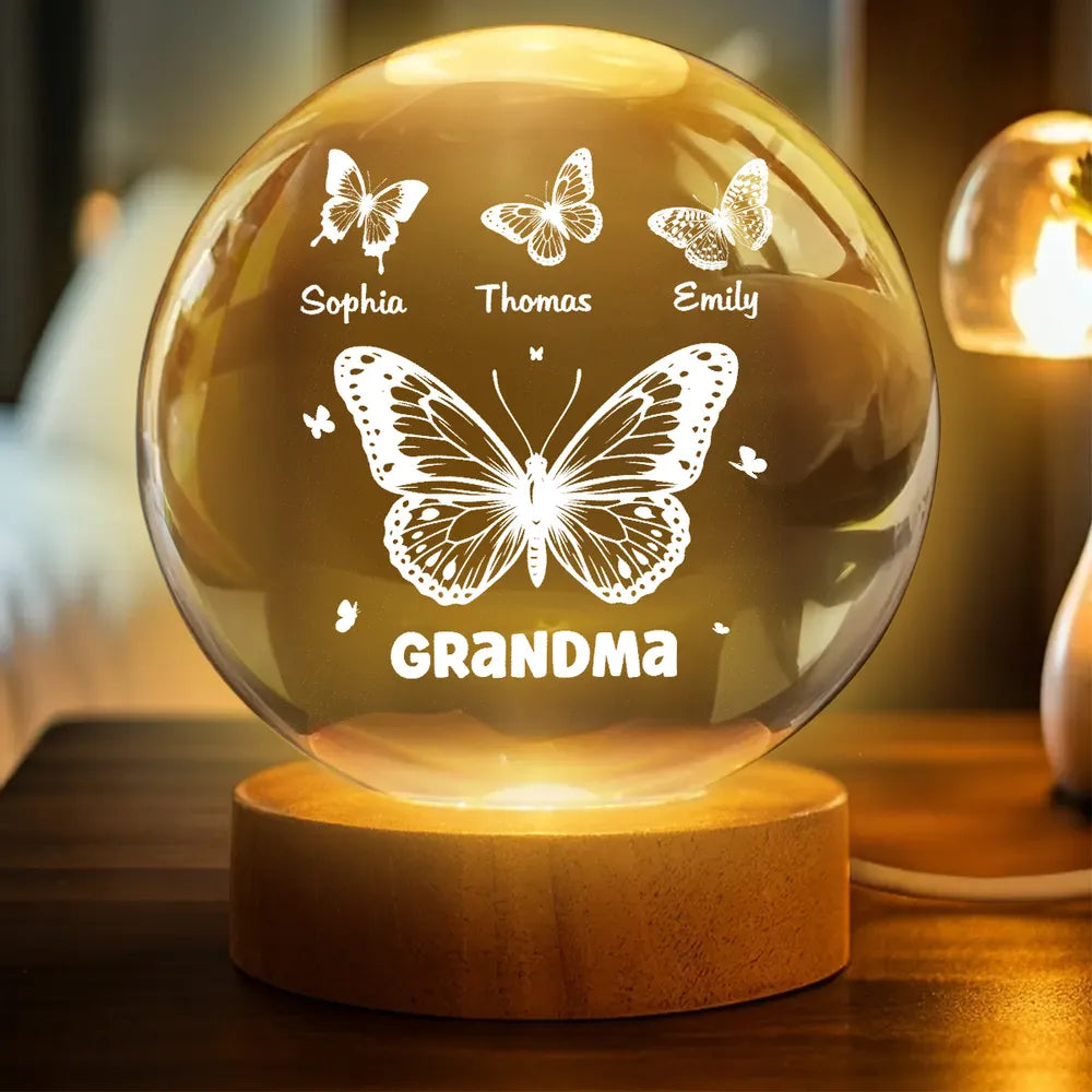 Personalized LED Night Light for Grandma with Butterflies - Mother's Day Gift Lamp MagicInPrints