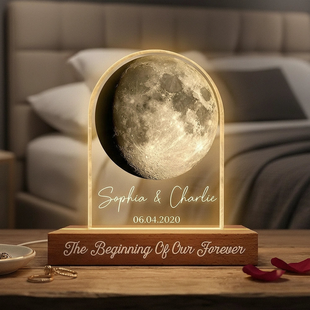 Personalized Moon Lamp for Couples - Romantic Anniversary Gift Plaque MagicInPrints