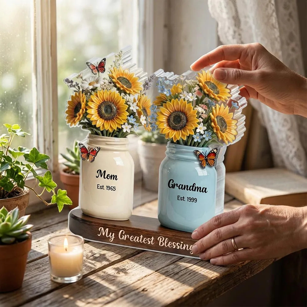 Personalized Sunflower Vase for Mom and Grandma - Heartfelt Gift for Mother's Day Plaque MagicInPrints