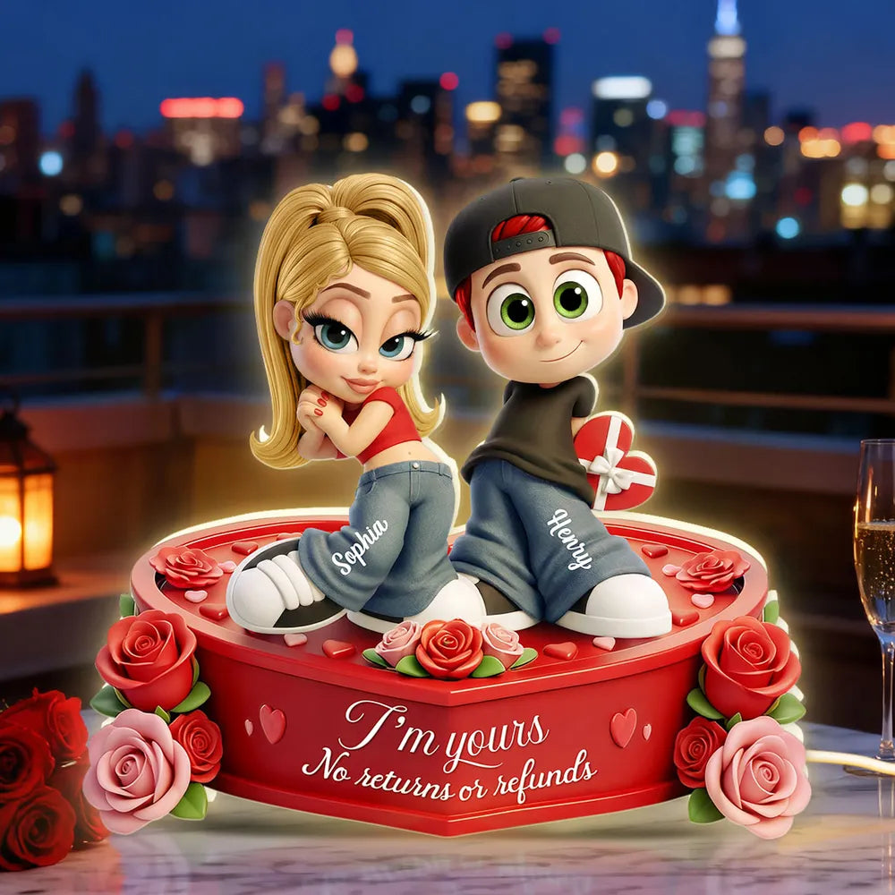 Custom Romantic Couple Figurine with Names - Anniversary Gift Plaque MagicInPrints
