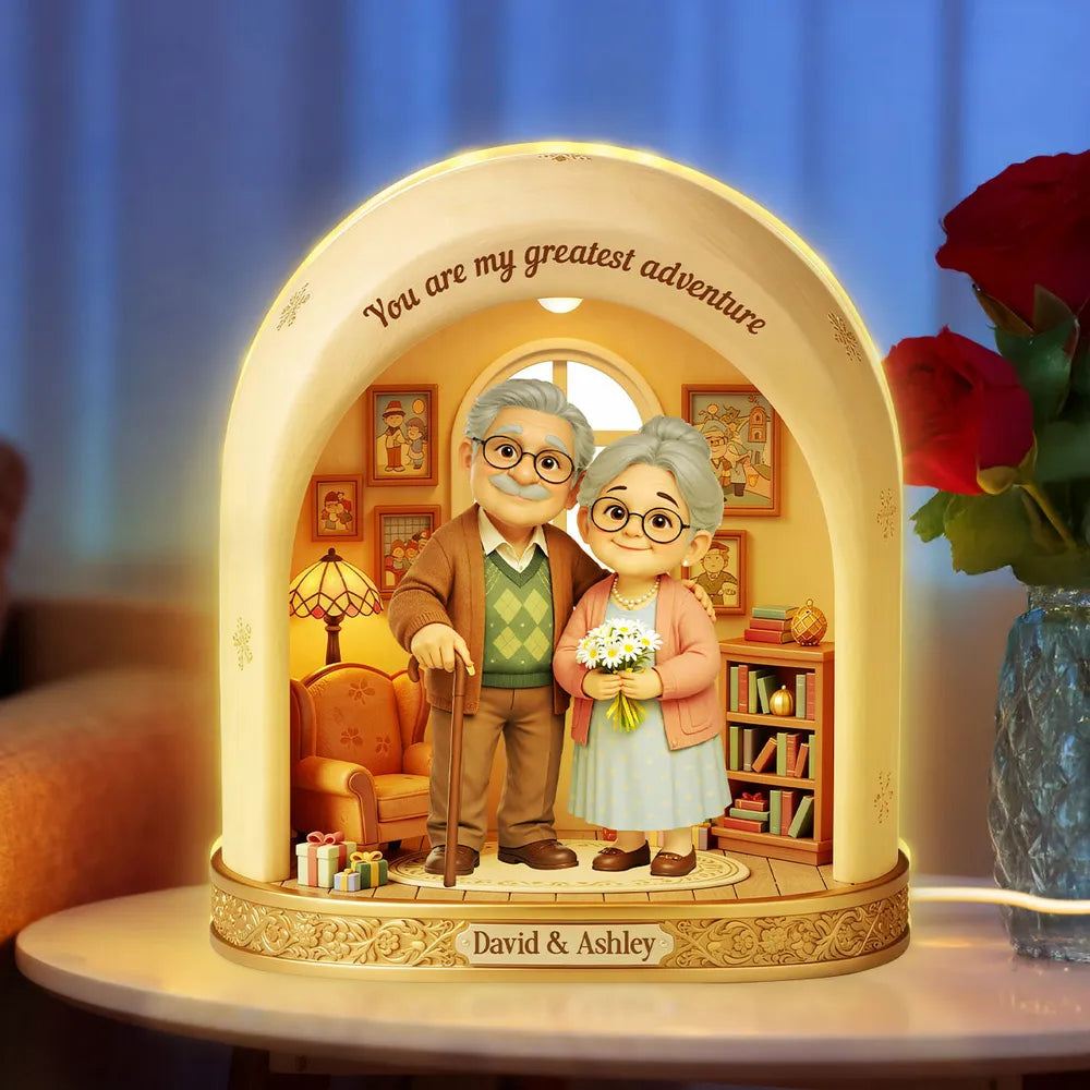 Personalized Grandparents Figurine Lamp for Family - Sentimental Gift Plaque MagicInPrints