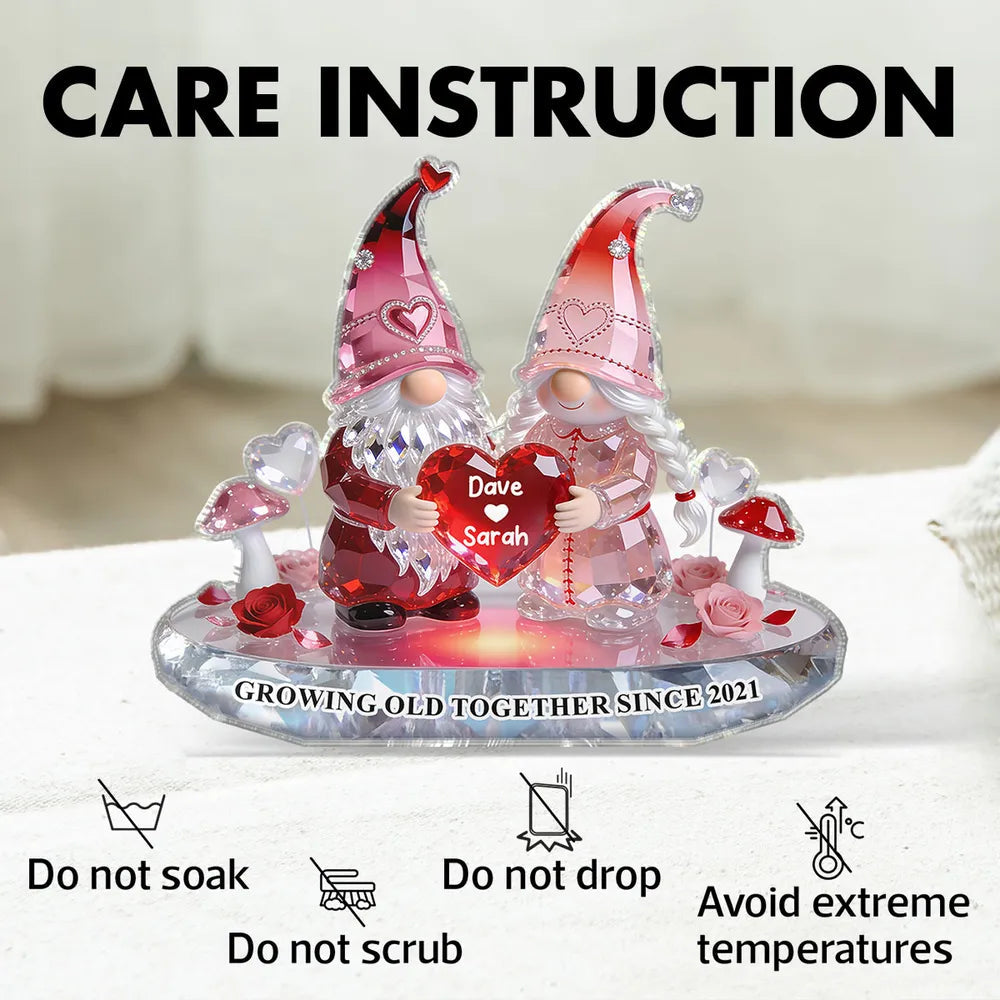 Personalized Gnome Couple Figurine for Couples with Heart - Anniversary Gift Plaque MagicInPrints