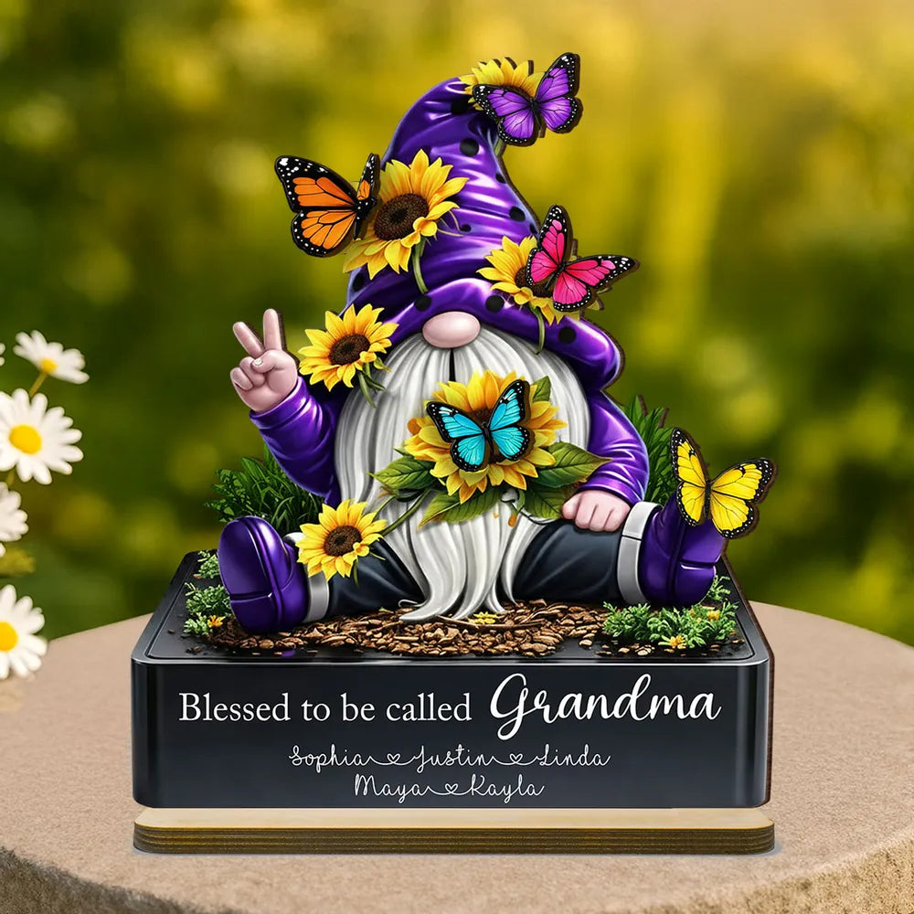 Custom Grandma Gnome Figurine with Sunflowers and Butterflies - Personalized Family Gift Plaque MagicInPrints