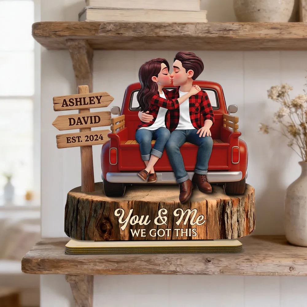 Personalized Couple Figurine Romantic Gift - Anniversary or Valentine's Day Plaque MagicInPrints