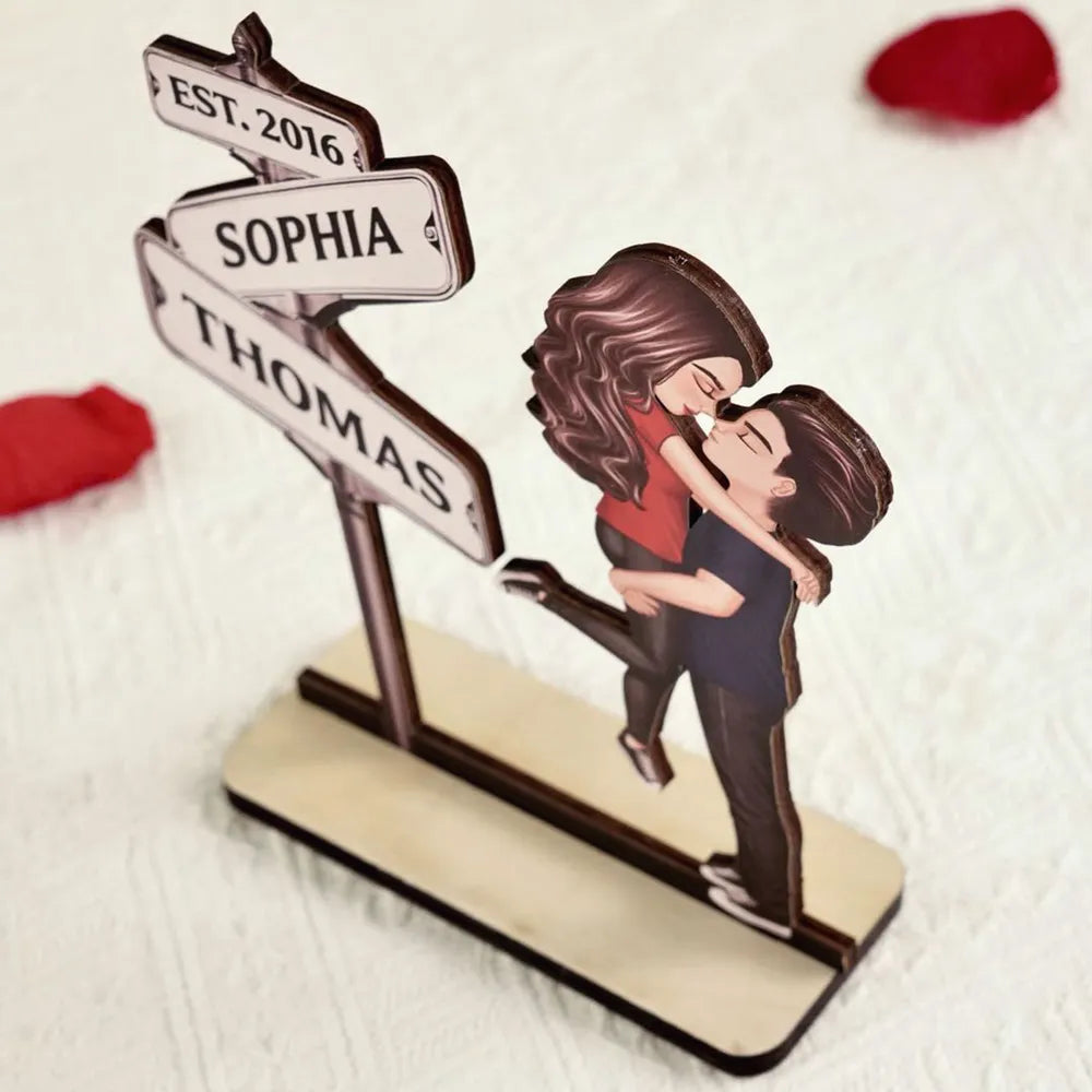 Personalized Couple Figurine with Street Sign - Romantic Gift for Anniversaries Plaque MagicInPrints