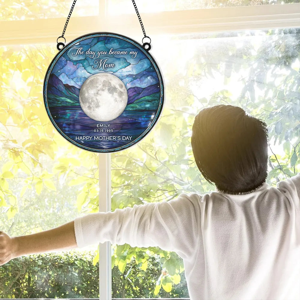 Personalized Moon Phase Wall Art for Mom - Mother's Day Gift Ornament MagicInPrints
