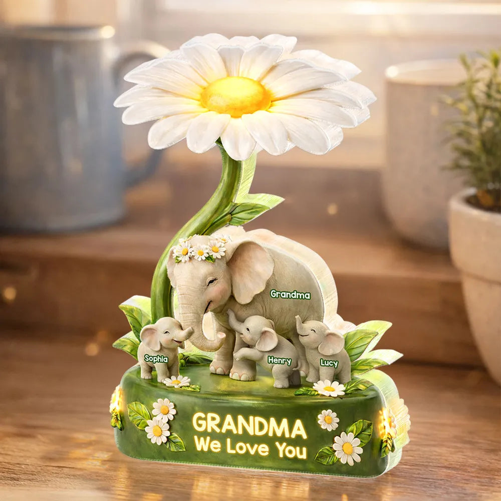 Personalized Elephant Family Figurine for Grandma - Sentimental Gift for Mother's Day Plaque MagicInPrints
