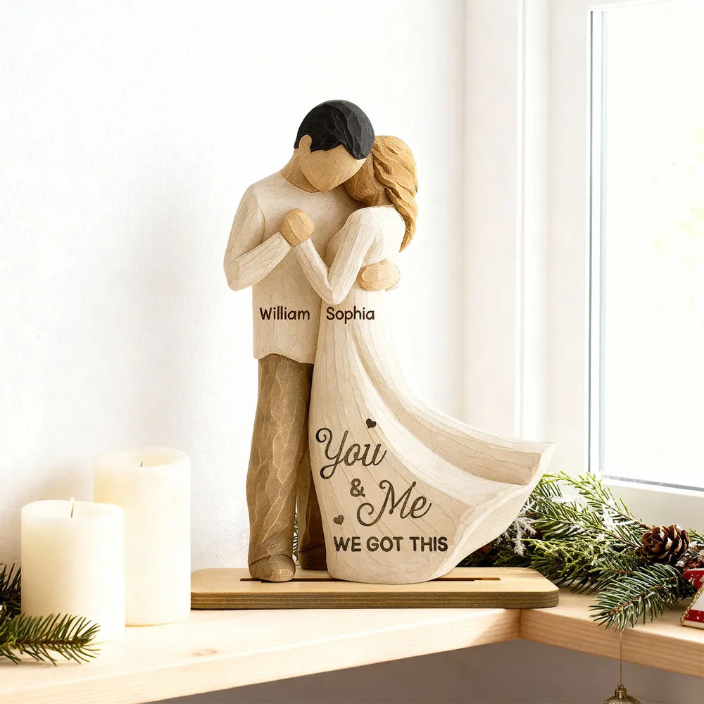 Personalized Couple Figurine - Romantic Gift with Names - Holiday Home Decor Plaque MagicInPrints