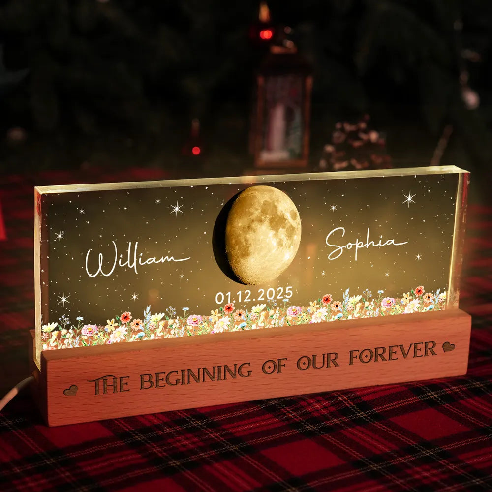 Personalized Moon Lamp for Couples with Date and Names - Romantic Gift for Anniversaries Plaque MagicInPrints