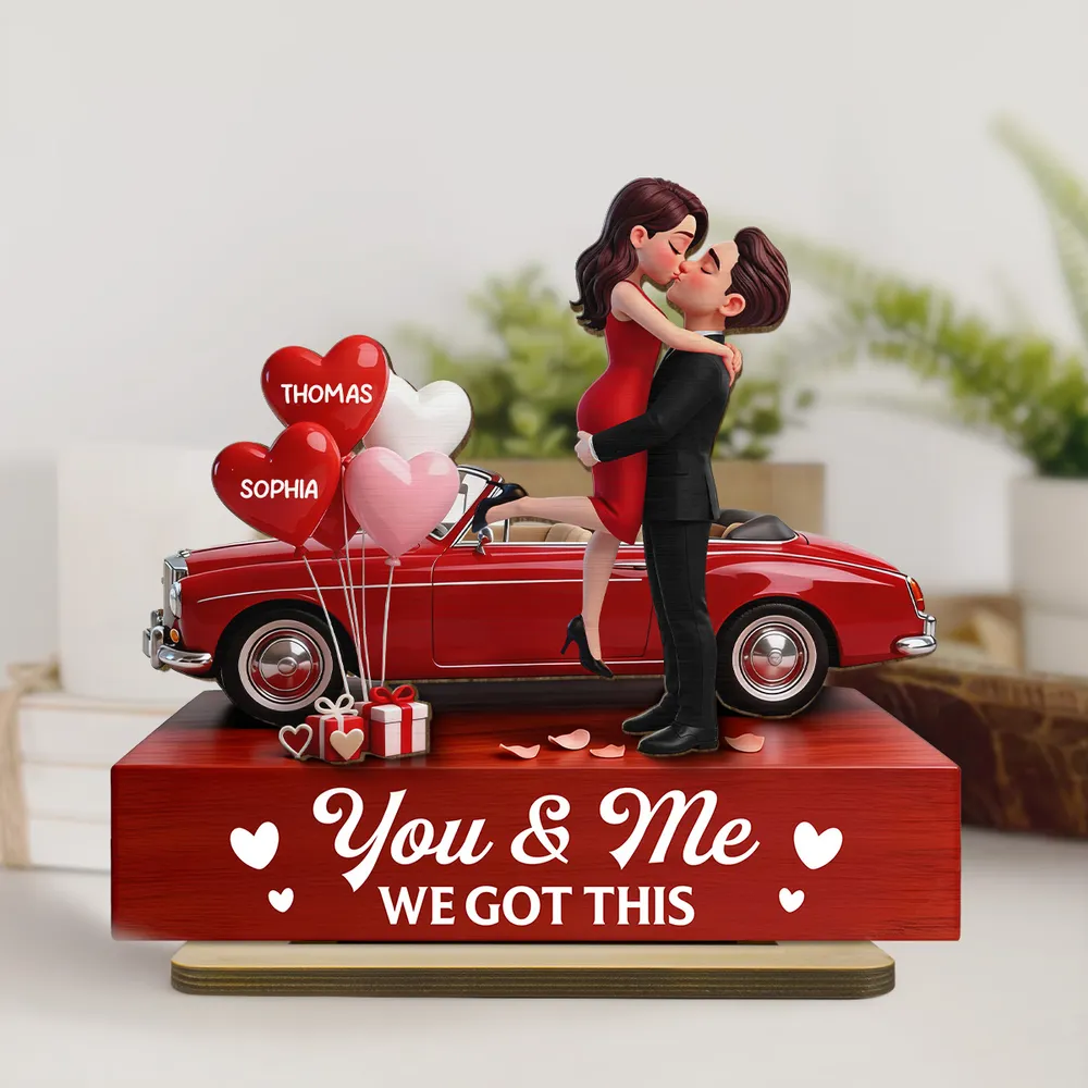 Personalized Couple Figurine Romantic Car Scene - Anniversary Gift Plaque MagicInPrints