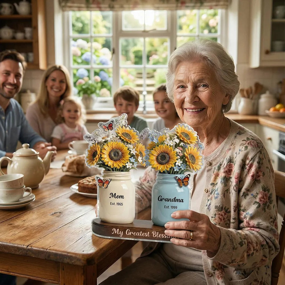 Personalized Sunflower Vase for Mom and Grandma - Heartfelt Gift for Mother's Day Plaque MagicInPrints