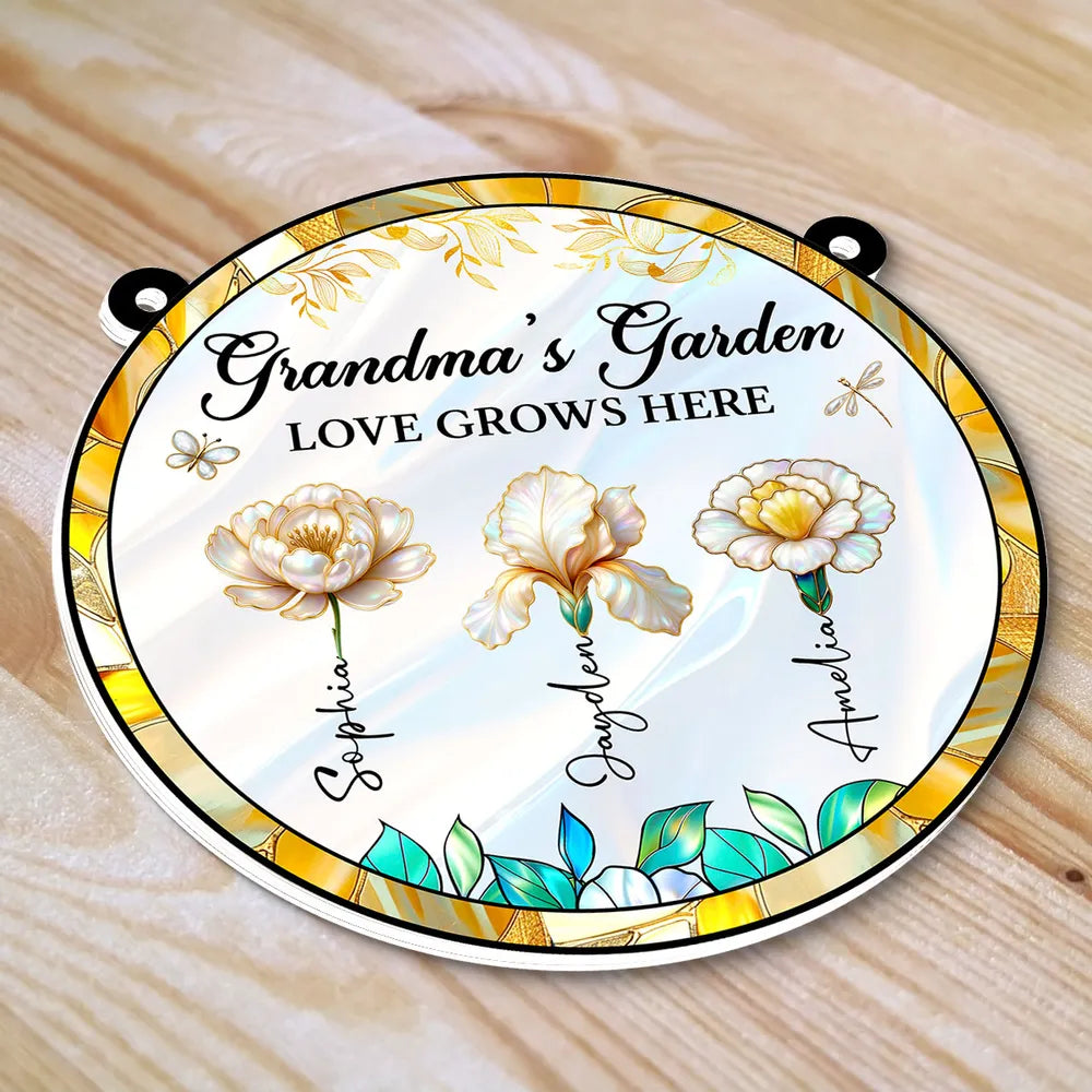 Personalized Garden Sign for Grandma - Floral Design with Names - Perfect for Mother's Day Ornament MagicInPrints