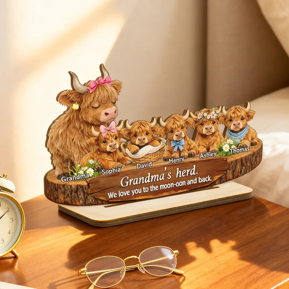 Personalized Highland Cow Family Sign for Grandparents - Sentimental Home Decor Plaque MagicInPrints