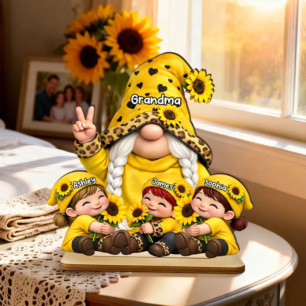 Personalized Grandma Sunflower Gnome Figurine for Family Decor - Custom Names Gift Plaque MagicInPrints