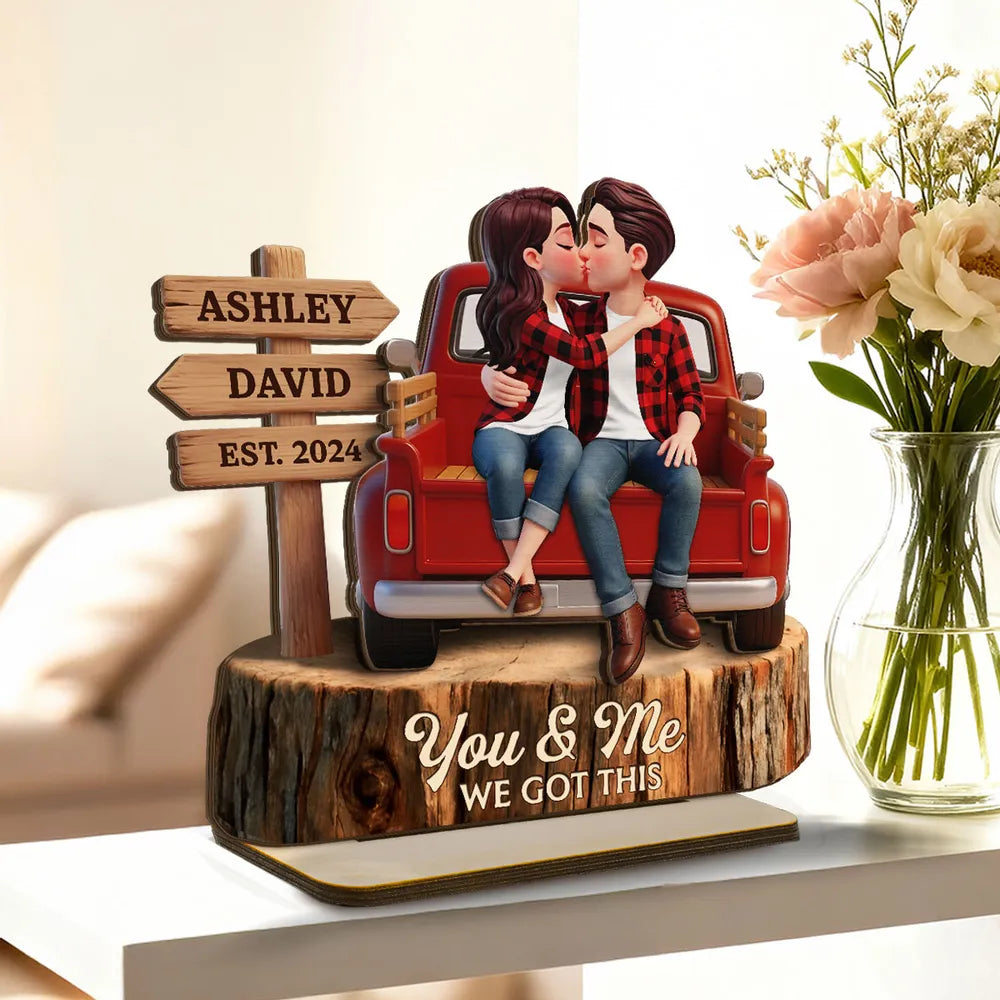 Personalized Couple Figurine Romantic Gift - Anniversary or Valentine's Day Plaque MagicInPrints